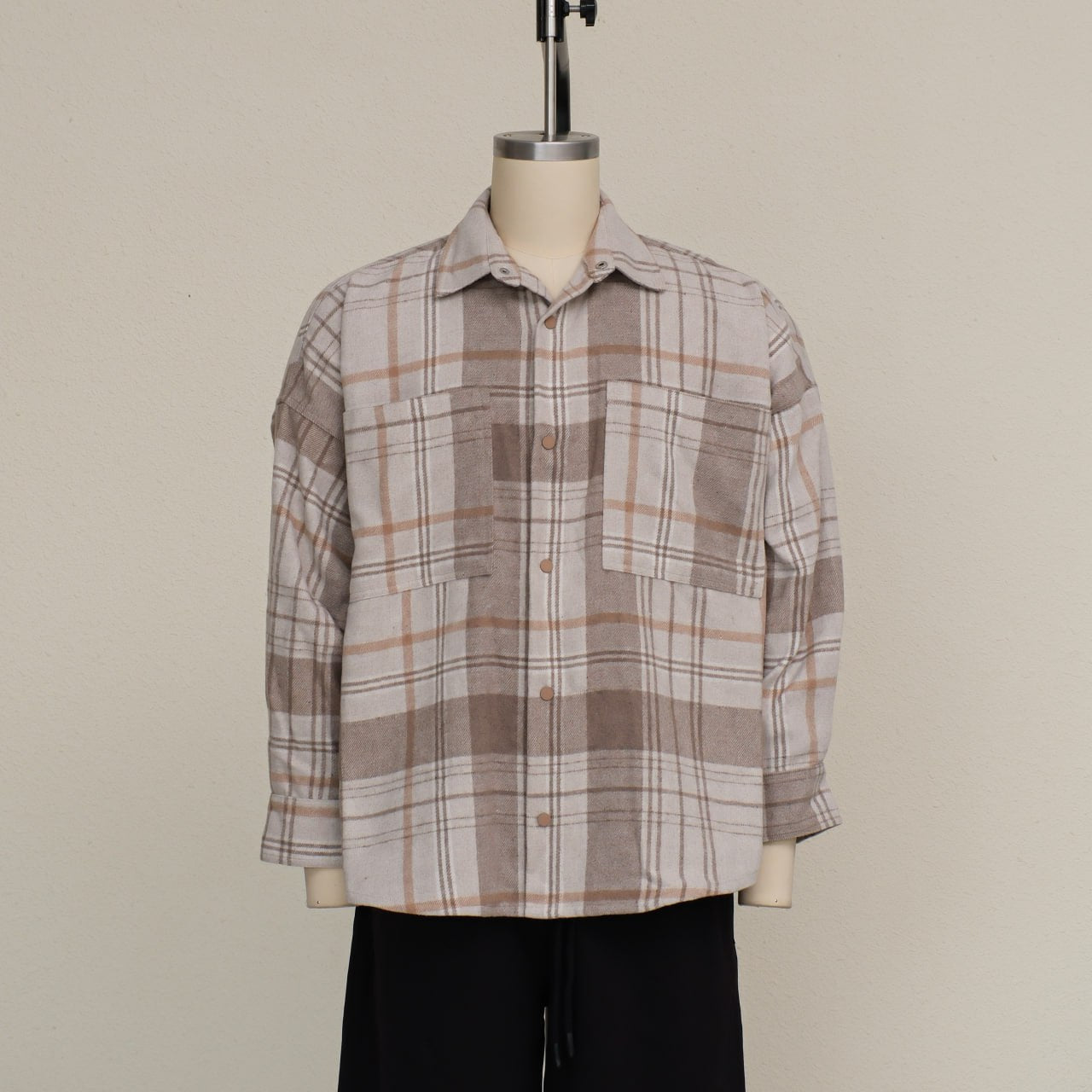 OEM Men Casual Shirt β Regular Fit with Custom Print/Embroidery