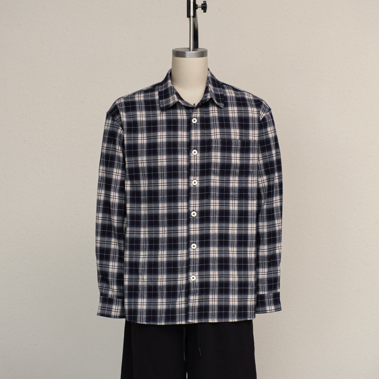OEM Men Casual Shirt β Regular Fit with Custom Print/Embroidery