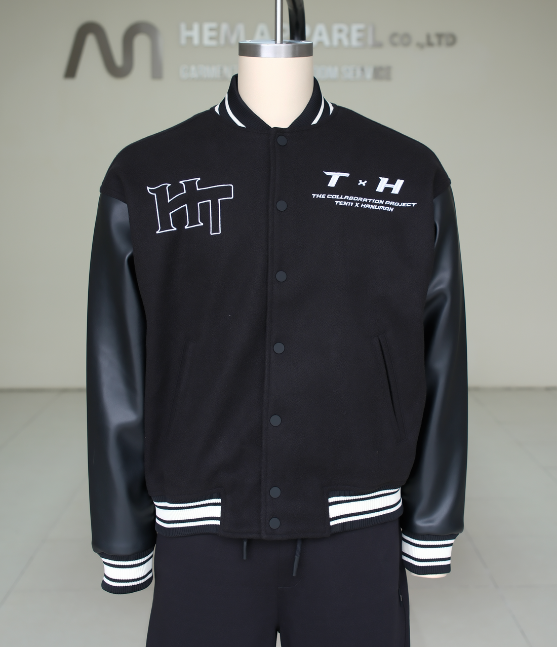 OEM Custom Varsity Jacket – Streetwear Letterman Style with Custom Logos | MOQ 300 pcs